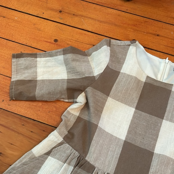 Roolee small cream and white buffalo check maxi dress. Minimalist, cotta… - Picture 3 of 8